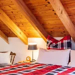Dachwohnung Im Landhausstil Lägenhet