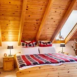 Dachwohnung Im Landhausstil Apartment