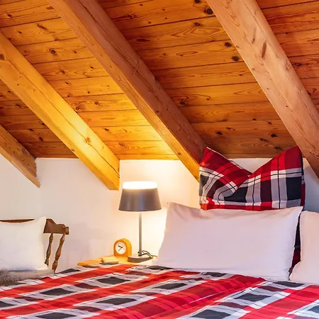 Dachwohnung Im Landhausstil Appartement