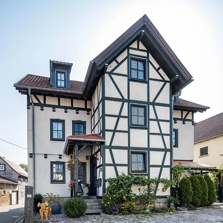 Apartament Dachwohnung Im Landhausstil *