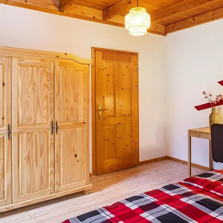 Dachwohnung Im Landhausstil Appartement