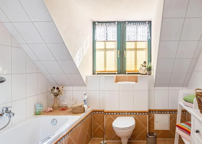 Dachwohnung Im Landhausstil * Meiningen