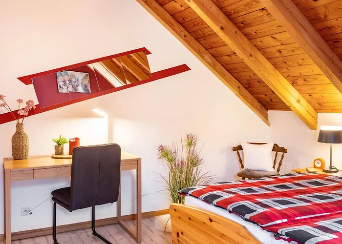 Dachwohnung Im Landhausstil Meiningen