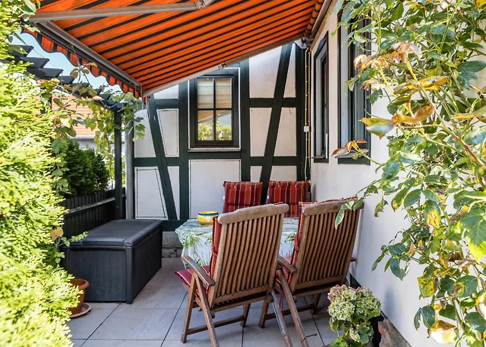 Dachwohnung Im Landhausstil Meiningen